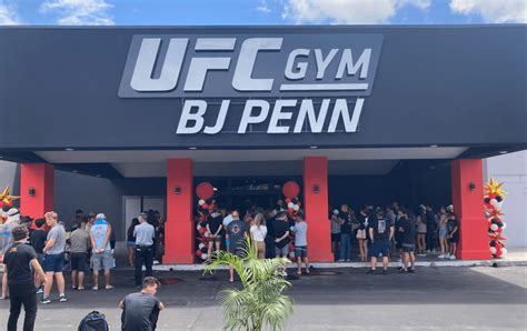 Ufc gym hilo - We are UFC GYM and UFC FIT. Train different in 150+ locations around the world - and counting. Find us in 40 countries by 2023. GET STARTED. UFC GYM NEWS. view all. 